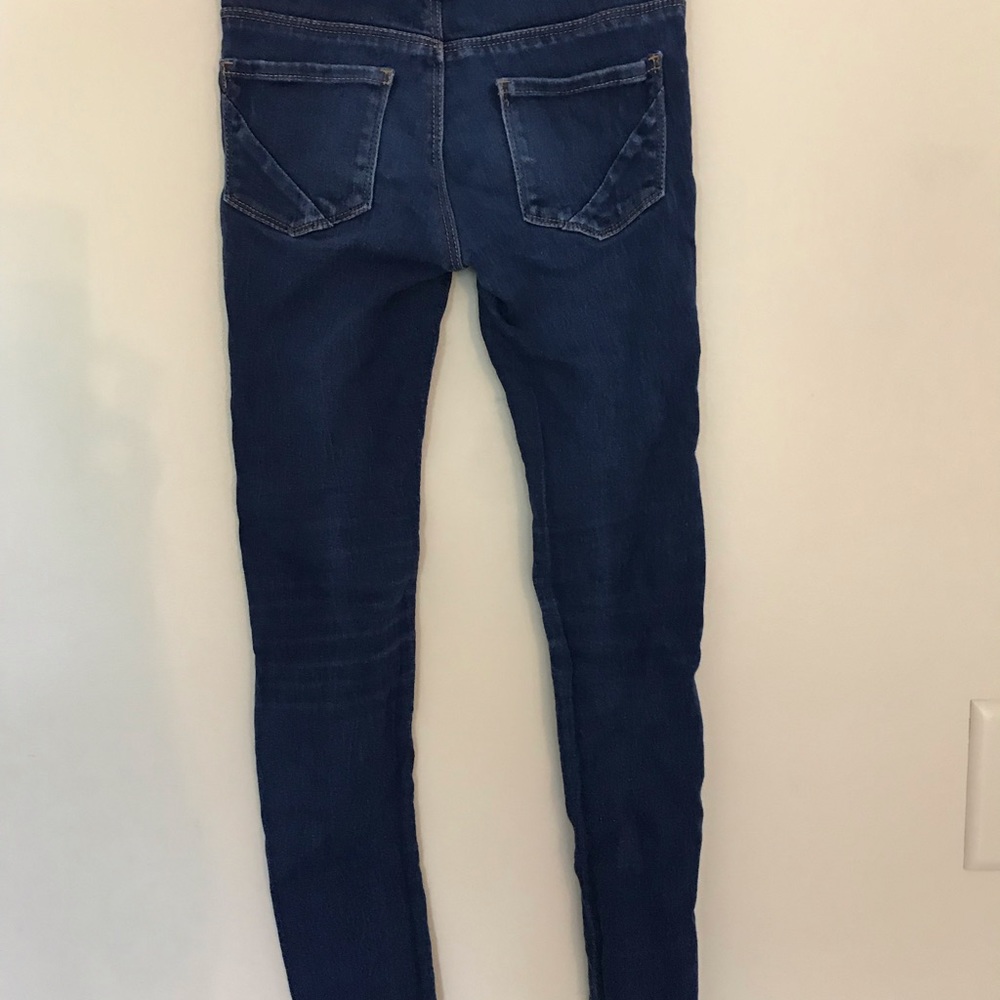 Girls DKNY skinny jeans